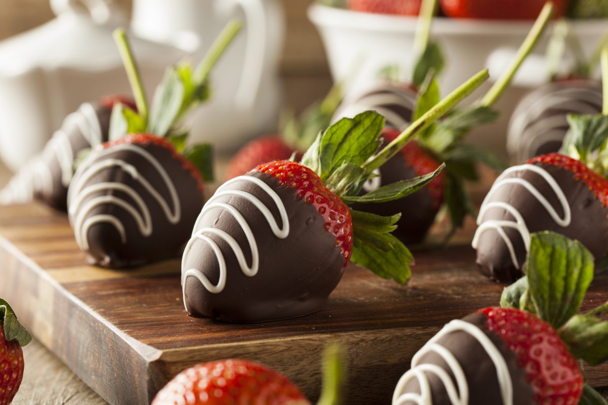 Valentine's Day chocolate covered strawberries